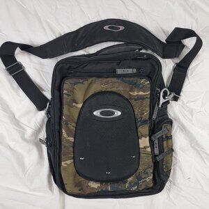 Oakley Tactical Field Gear Camouflage Black Messenger Bag Casual Outdoors